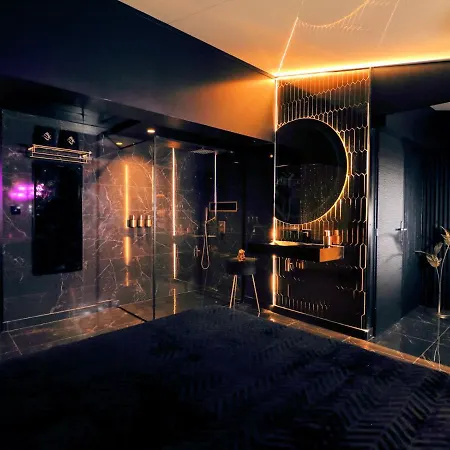 Liebeshotel Sxcape Aigues-Mortes