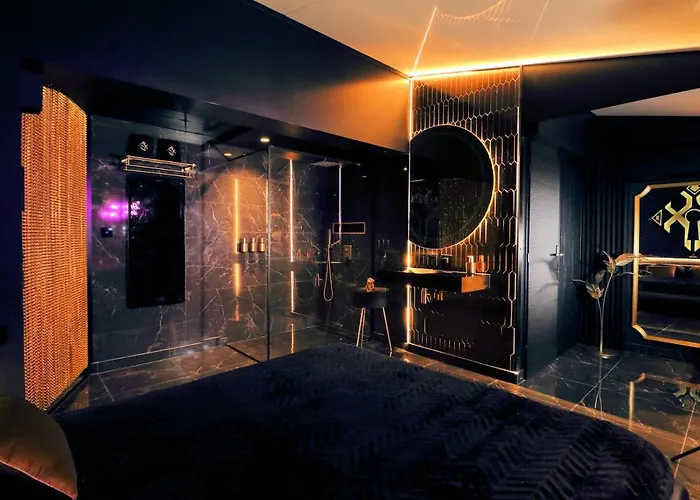 Love hotel Sxcape Aigues-Mortes