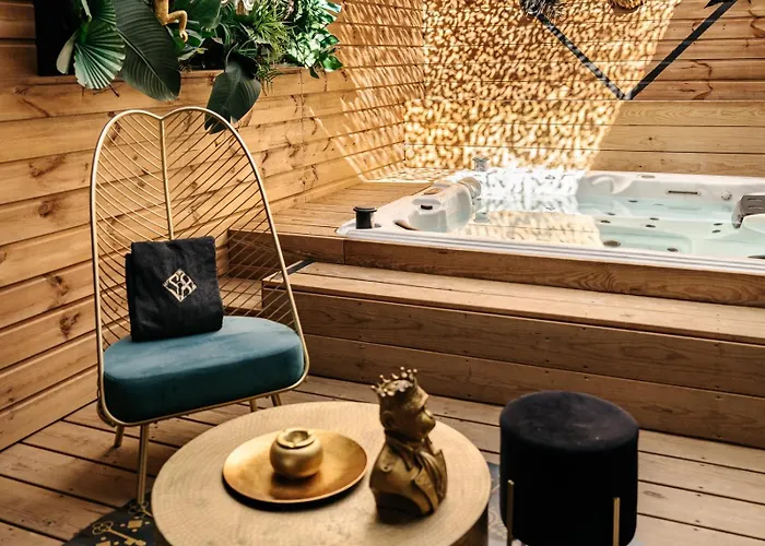 Love hotel Sxcape